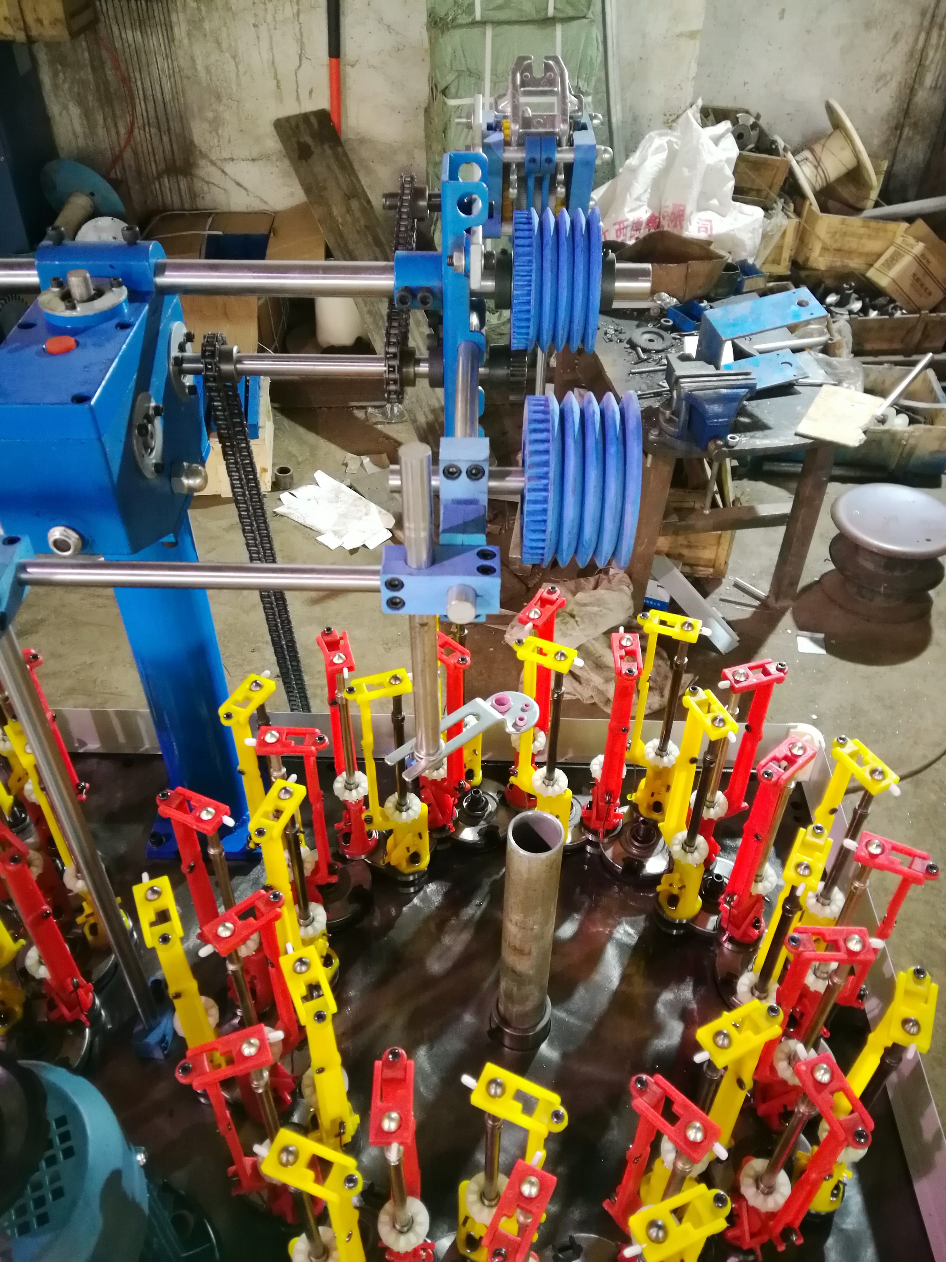 http://www.duraing.com/33-spindle-high-speed-rope-braiding-machine.html