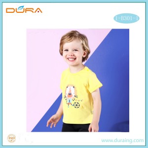 Boy’s short-sleeved T-shirt is pure cotton