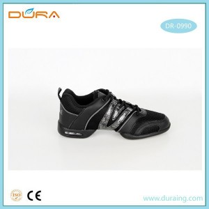 Fast delivery New model women dance shoes sports white&black cheer leading shoes campus aerobics shoes size 28-44