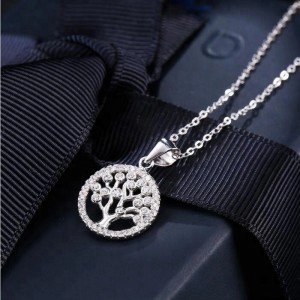 China Factory for China Fashionable Metallic Summer Breath Costly Gem Flower Snake Bone Necklace Lady Esg11085