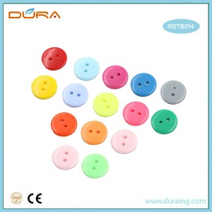 Hot-selling two or four hole plastic sewing button,white shirt buttons,T shirt button