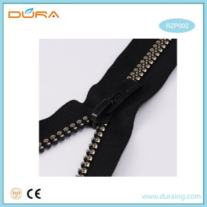 Best Price on China High Quality Open End Resin Zipper for Jacket