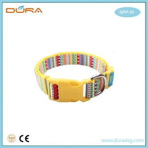 factory low price Wholesale Adjustable Outdoor Runing Nylon Stainless Buckle Pet Training Collar for Medium Large Dog
